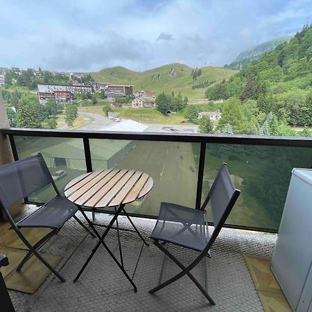 Studio Refait A Neuf Avec Balcon - Famille - Parking Couvert Chamrousse Eksteriør billede