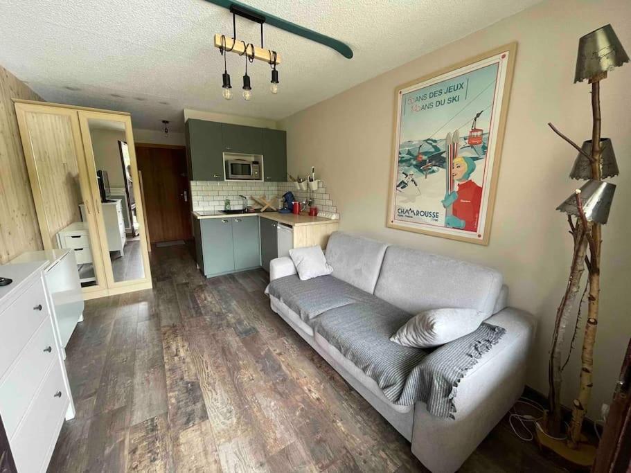 Studio Refait A Neuf Avec Balcon - Famille - Parking Couvert Chamrousse Eksteriør billede