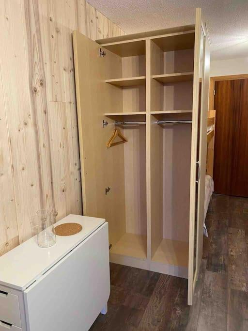 Studio Refait A Neuf Avec Balcon - Famille - Parking Couvert Chamrousse Eksteriør billede
